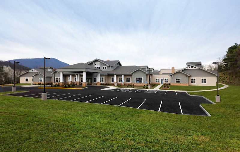 FRIENDSHIP HEALTH AND REHAB CENTER - SOUTH nursing home in ROANOKE, VA - Photo 2 of 5