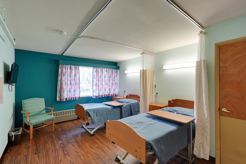 AVALON HEALTH & REHABILITATION CENTER - PASCO nursing home in PASCO, WA - Photo 4 of 5