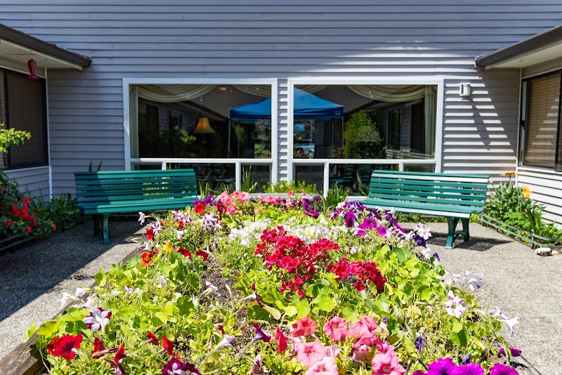 AVAMERE REHABILITATION AT RIDGEMONT nursing home in PORT ORCHARD, WA - Photo 5 of 10