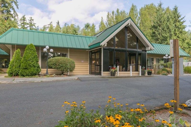 BAINBRIDGE ISLAND HEALTH & REHAB CENTER nursing home in BAINBRIDGE ISLAND, WA - Photo 2 of 9