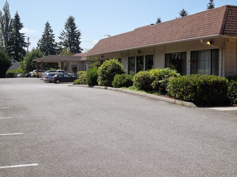 ARLINGTON HEALTH AND REHABILITATION nursing home in ARLINGTON, WA - Photo 2 of 3