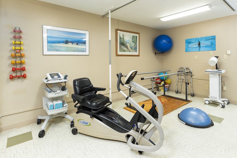 AMERICANA HEALTH & REHAB CTR nursing home in LONGVIEW, WA - Photo 5 of 9