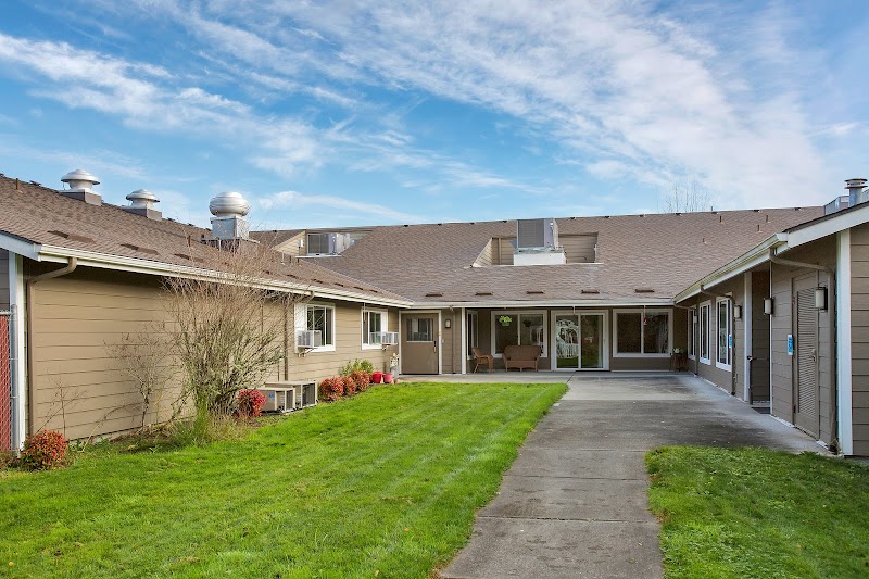 SOUTH CREEK POST ACUTE nursing home in CENTRALIA, WA - Photo 4 of 5