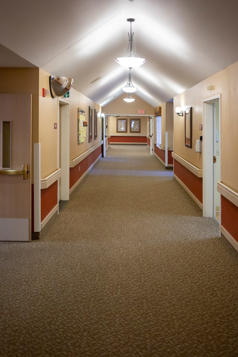 AVAMERE REHABILITATION OF CASCADE PARK nursing home in VANCOUVER, WA - Photo 5 of 10