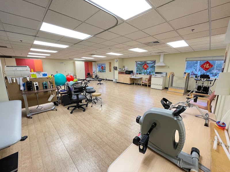 KIN ON HEALTH CARE CENTER nursing home in SEATTLE, WA - Photo 4 of 10