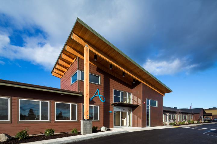 AVAMERE TRANSITIONAL CARE OF PUGET SOUND nursing home in TACOMA, WA - Photo 2 of 10