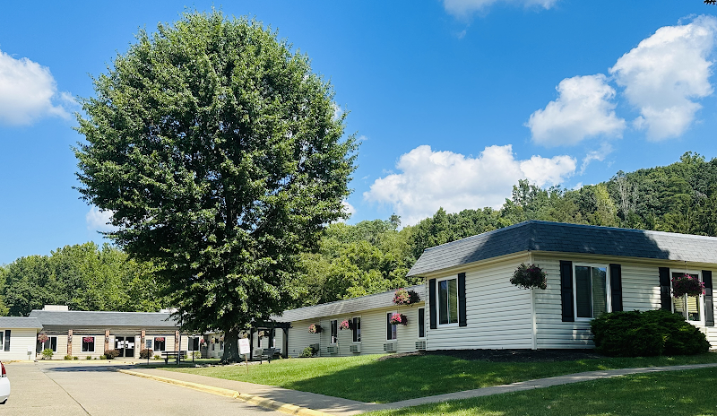 WORTHINGTON HEALTHCARE CENTER nursing home in PARKERSBURG, WV - Photo 3 of 5