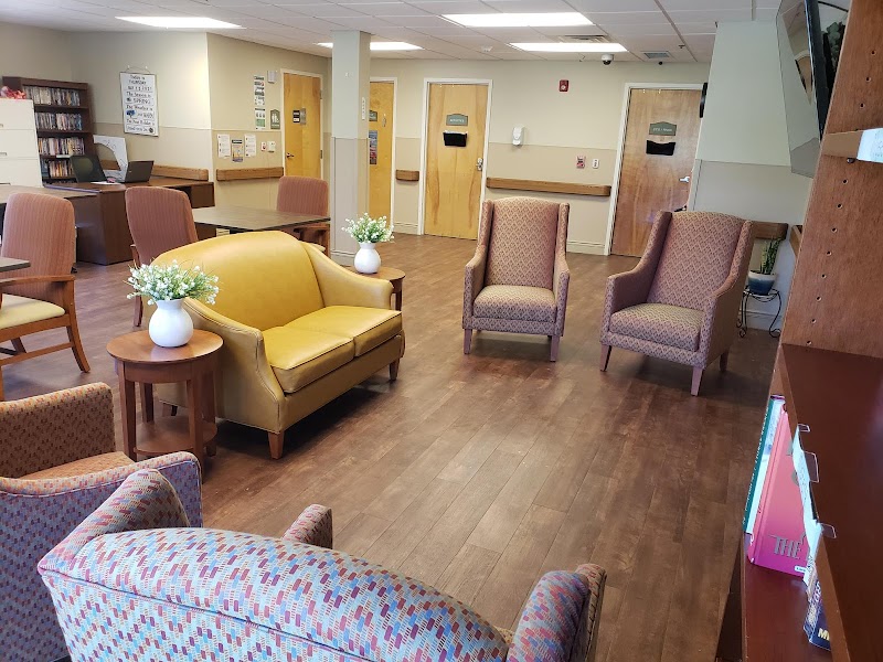SENECA TRAIL HEALTHCARE CENTER nursing home in LEWISBURG, WV - Photo 3 of 10