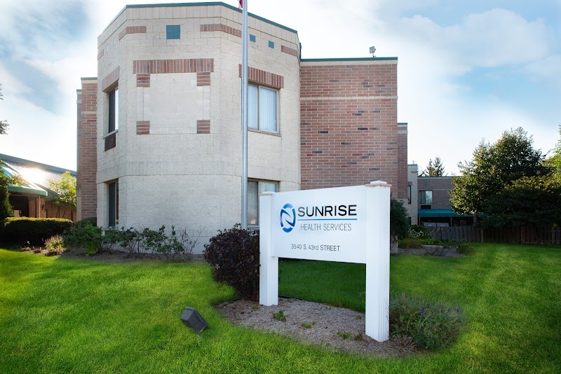 SUNRISE HEALTH SERVICES nursing home in MILWAUKEE, WI - Photo 2 of 5