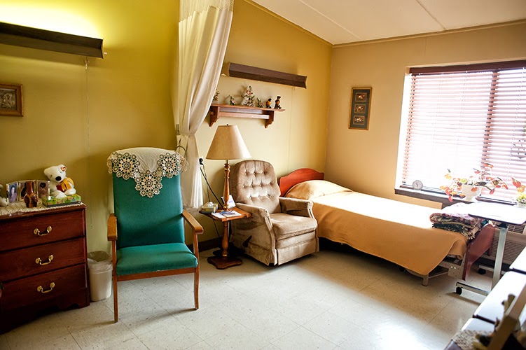GENEVA LAKE MANOR nursing home in LAKE GENEVA, WI - Photo 5 of 5