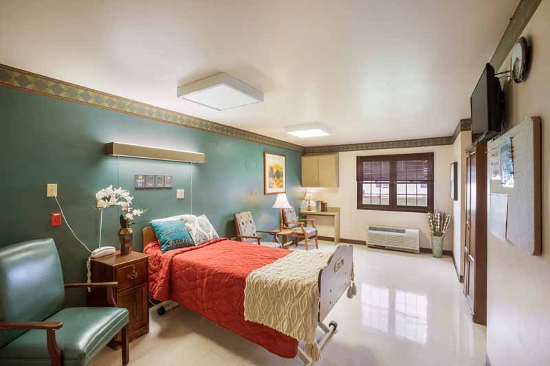 Complete Care at Southpointe nursing home in Greenfield, WI - Photo 4 of 5
