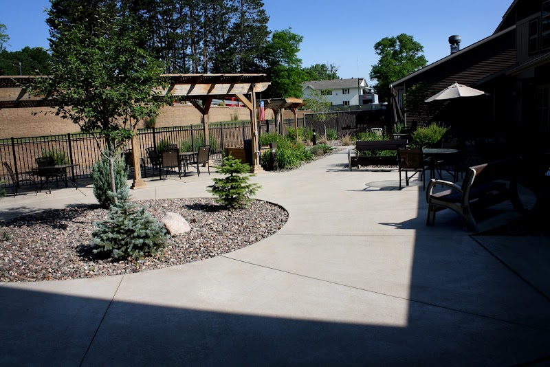 DOVE HEALTHCARE - SOUTH EAU CLAIRE nursing home in EAU CLAIRE, WI - Photo 5 of 10