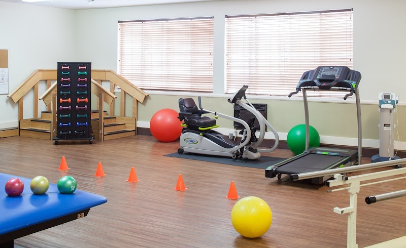 PLAYA DEL REY CENTER nursing home in PLAYA DEL REY, CA - Photo 4 of 5