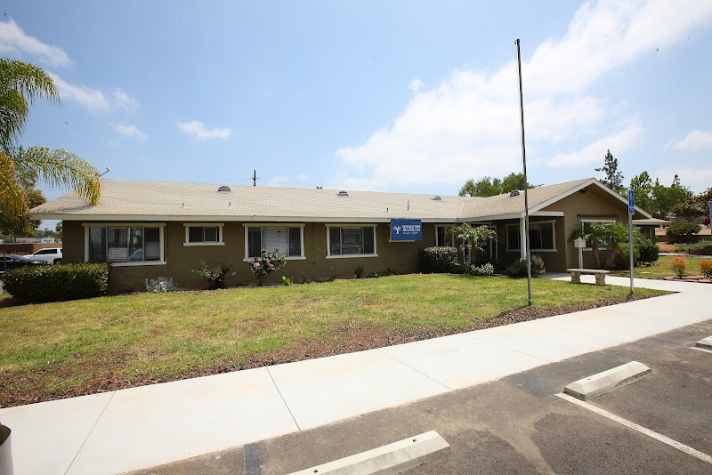 BRADLEY COURT nursing home in EL CAJON, CA - Photo 2 of 10