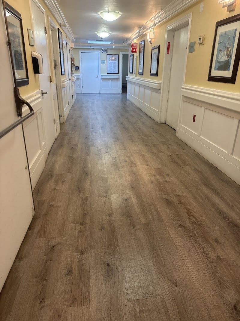 LINCOLN SQUARE POST ACUTE CARE nursing home in STOCKTON, CA - Photo 2 of 5