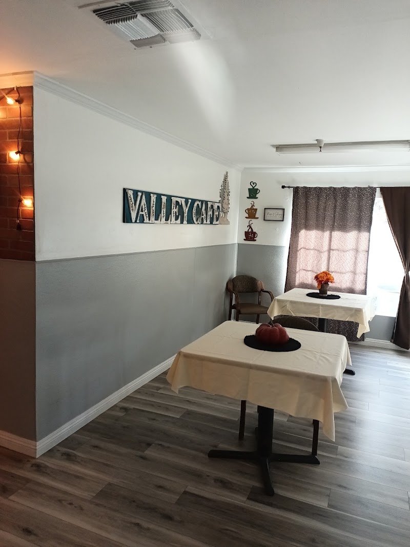 VALLEY HEALTHCARE CENTER nursing home in BAKERSFIELD, CA - Photo 4 of 5