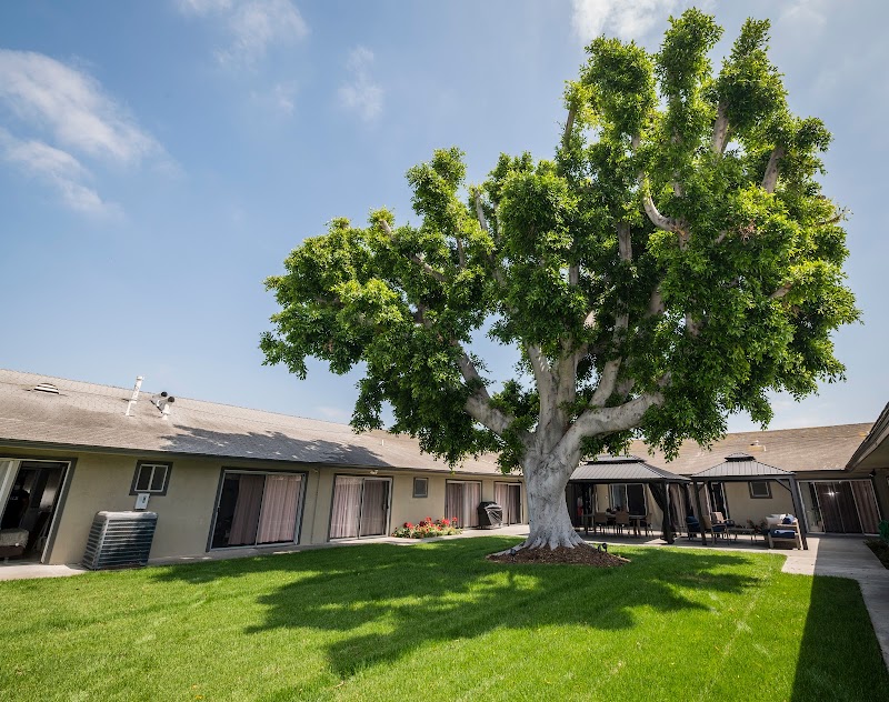 SUN MAR NURSING CENTER nursing home in ANAHEIM, CA - Photo 3 of 9