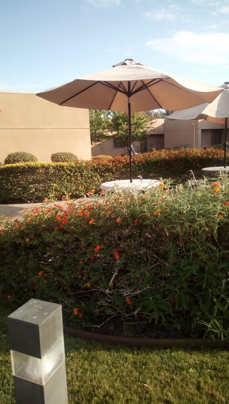 THE VILLAS AT POWAY nursing home in POWAY, CA - Photo 4 of 6