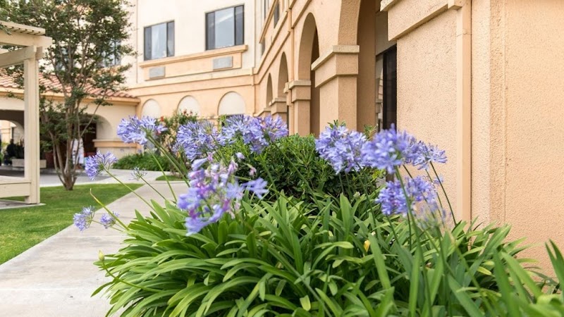 FOUNTAIN VALLEY POST ACUTE nursing home in FOUNTAIN VALLEY, CA - Photo 2 of 5