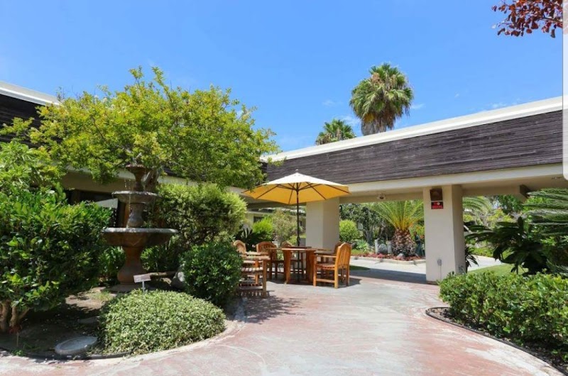 VISTA KNOLL SPECIALIZED CARE FACILITY nursing home in VISTA, CA - Photo 5 of 9
