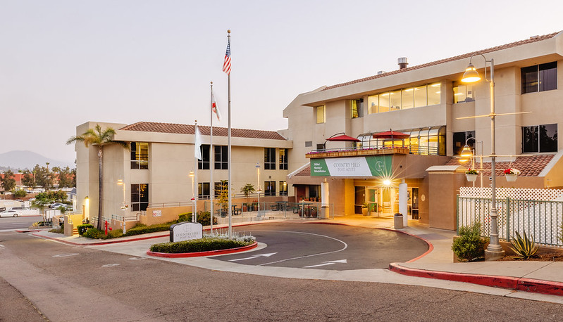 COUNTRY HILLS POST ACUTE nursing home in EL CAJON, CA - Photo 2 of 5