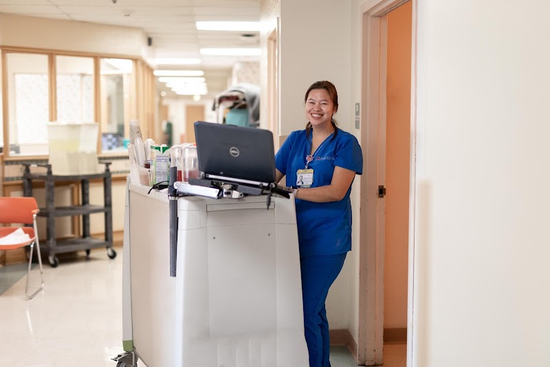 MISSION DE LA CASA nursing home in SAN JOSE, CA - Photo 4 of 10