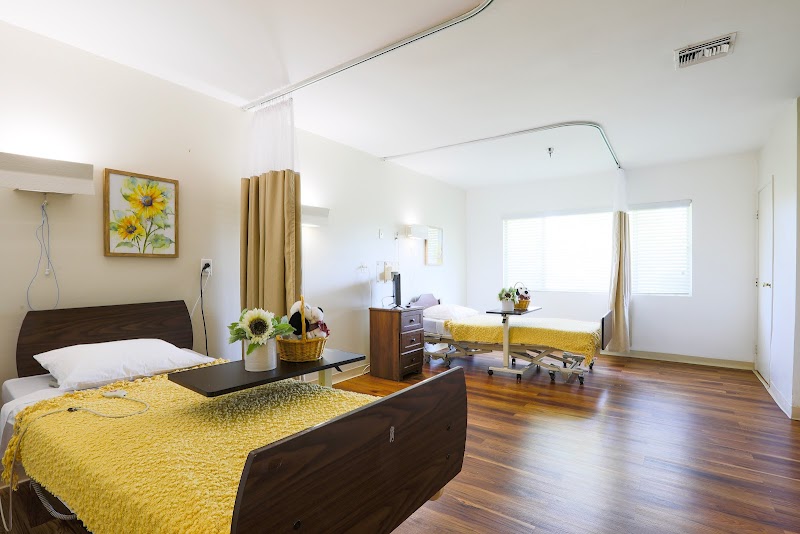 MACLAY HEALTHCARE CENTER nursing home in SYLMAR, CA - Photo 4 of 5