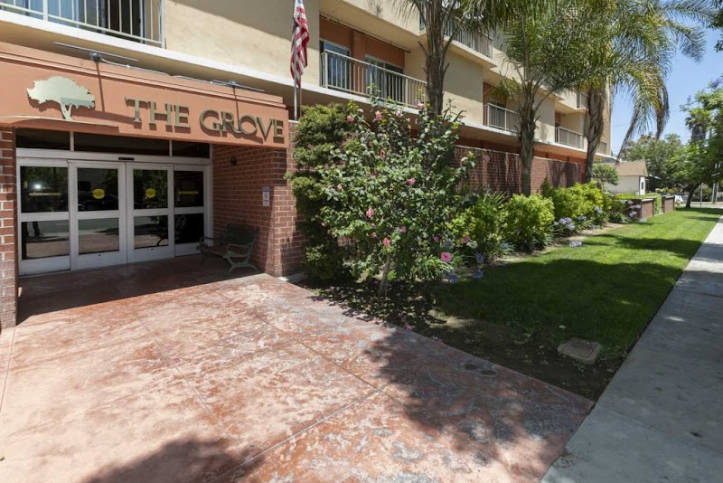 THE GROVE CARE AND WELLNESS nursing home in RIVERSIDE, CA - Photo 2 of 10