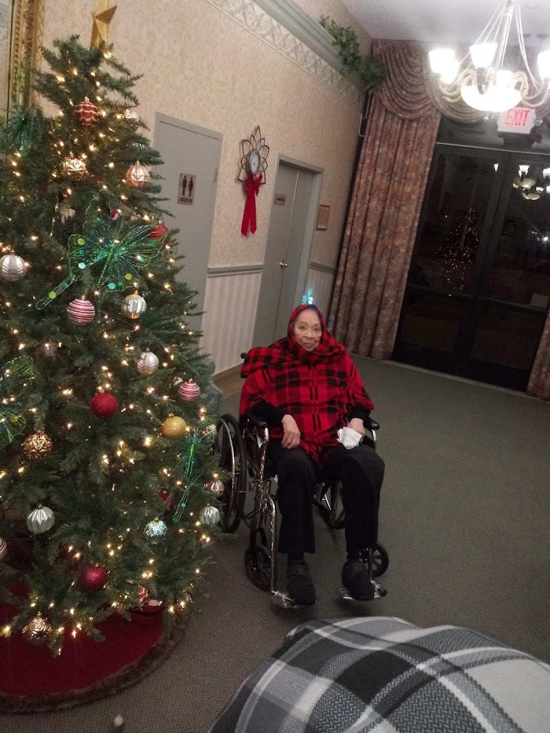 ALAMEDA CARE CENTER nursing home in BURBANK, CA - Photo 2 of 4