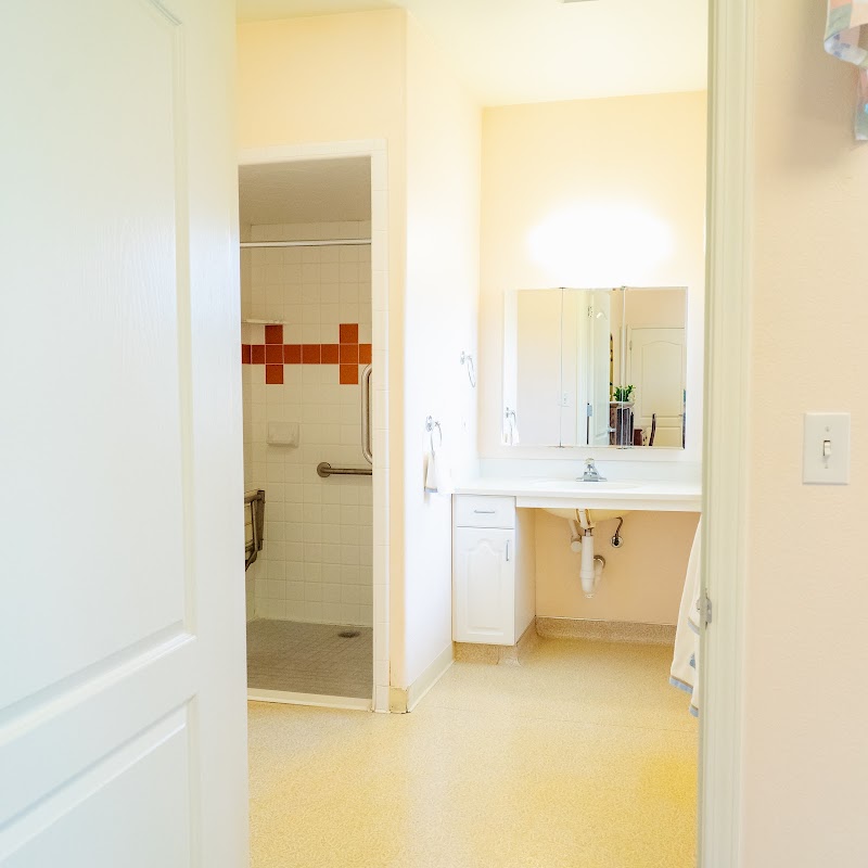 NEW BETHANY SKILLED NURSING nursing home in LOS BANOS, CA - Photo 5 of 10