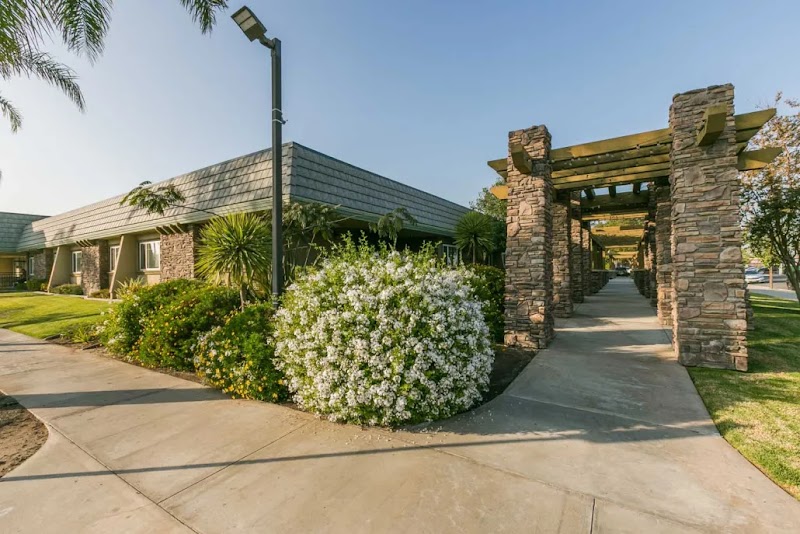 THE HILLS POST ACUTE nursing home in SANTA ANA, CA - Photo 2 of 5