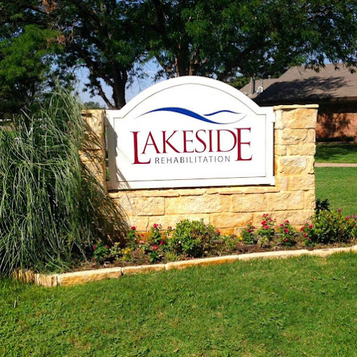 LAKESIDE REHABILITATION AND CARE CENTER nursing home in LUBBOCK, TX - Photo 2 of 3