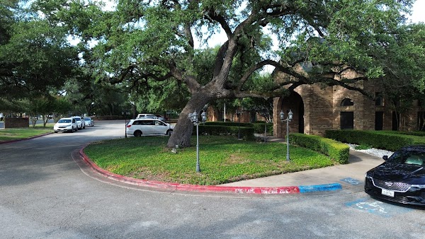 Brush Country Nursing and Rehabilitation nursing home in Austin, TX - Photo 1 of 5