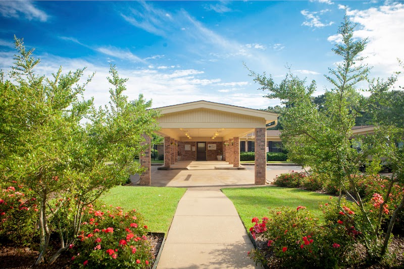 BRIARCLIFF HEALTH CENTER nursing home in TYLER, TX - Photo 2 of 5