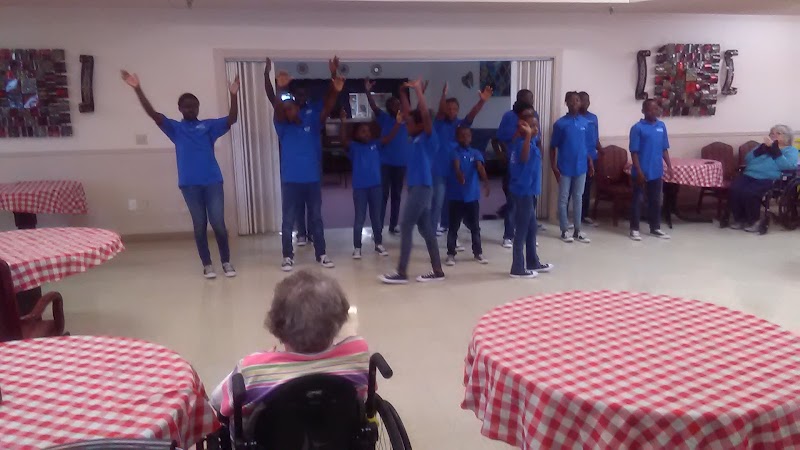 BLUEBONNET REHAB AT ENNIS nursing home in ENNIS, TX - Photo 2 of 6