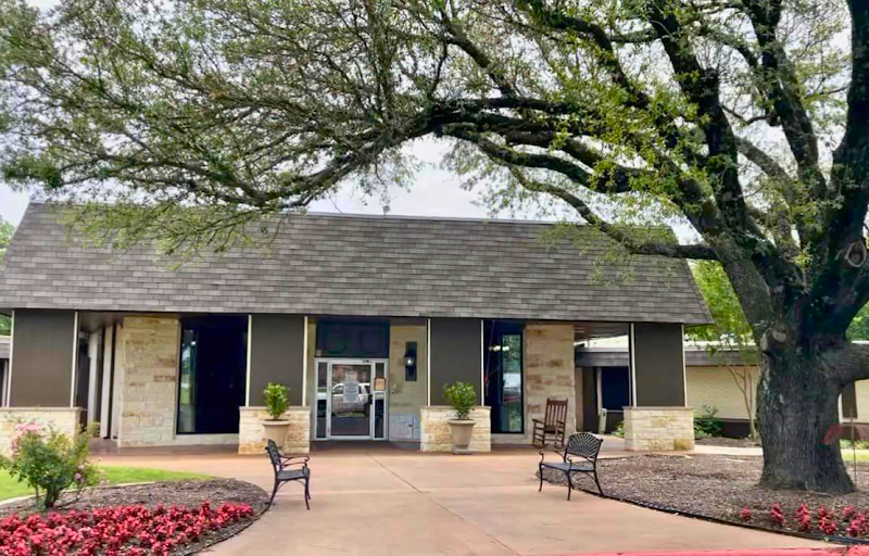 NORTH PARK HEALTH AND REHABILITATION CENTER nursing home in MCKINNEY, TX - Photo 3 of 10