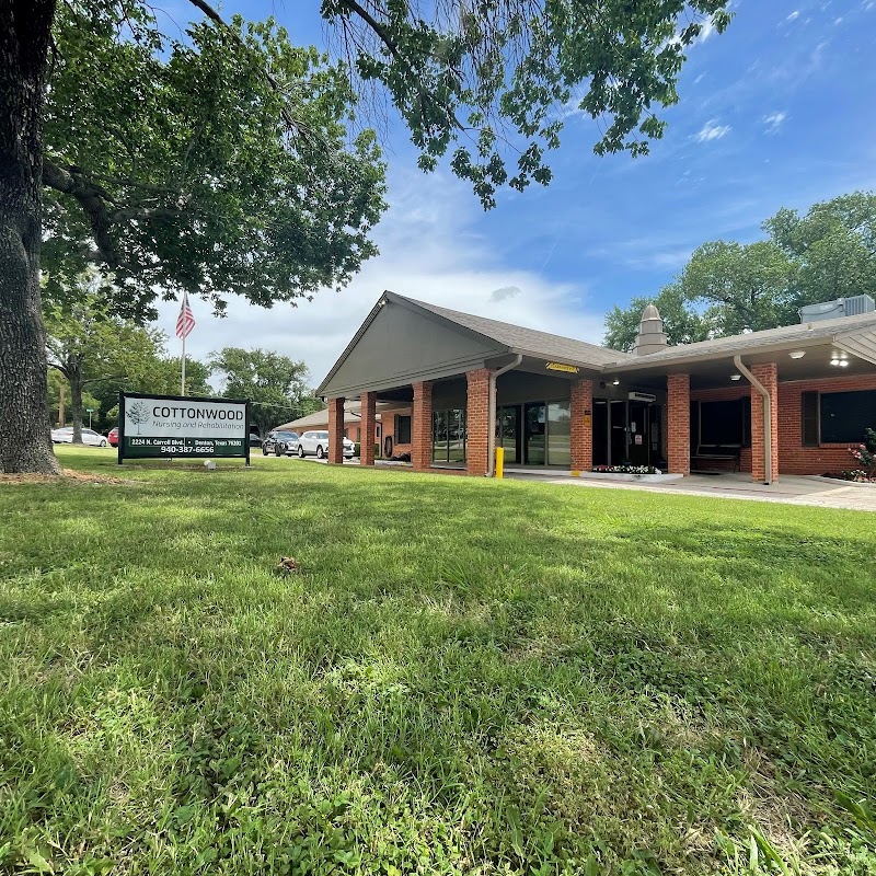 COTTONWOOD NURSING AND REHABILITATION nursing home in DENTON, TX - Photo 2 of 5