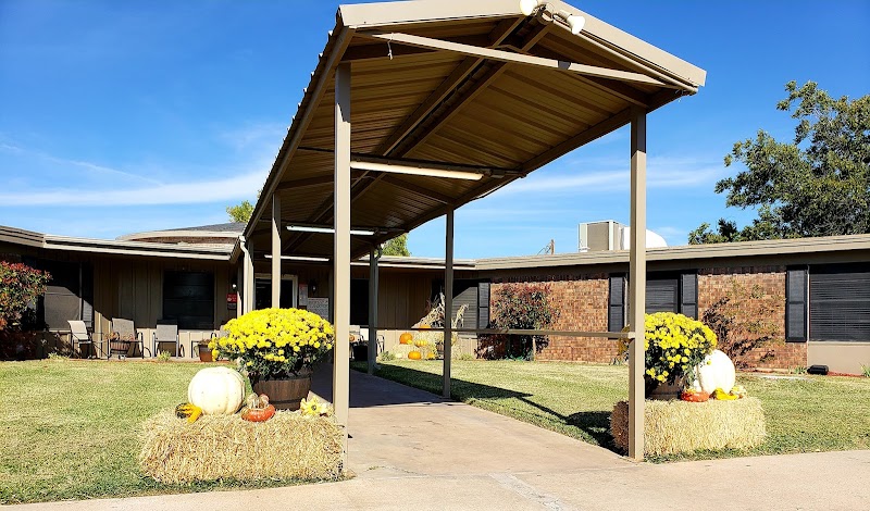 CENTRAL TEXAS NURSING & REHABILITATION nursing home in BALLINGER, TX - Photo 2 of 10