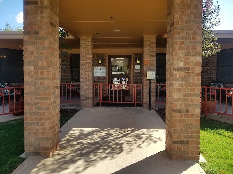 THE OAKS AT RADFORD HILLS HEALTHCARE CENTER nursing home in ABILENE, TX - Photo 5 of 5
