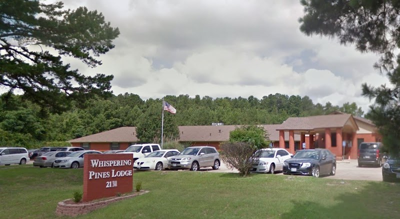 Whispering Pines Lodge nursing home in Longview, TX - Photo 2 of 5