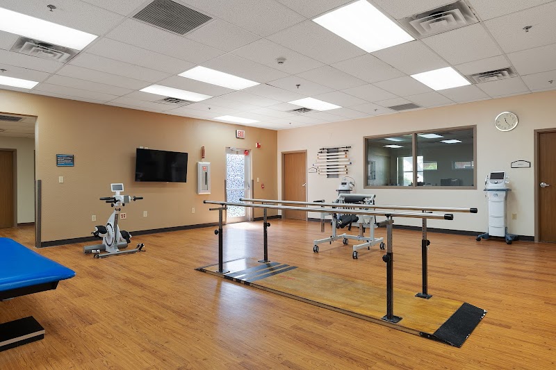 WINDSOR LAS PALMAS NURSING AND REHABILITATION CENT nursing home in MCALLEN, TX - Photo 5 of 10