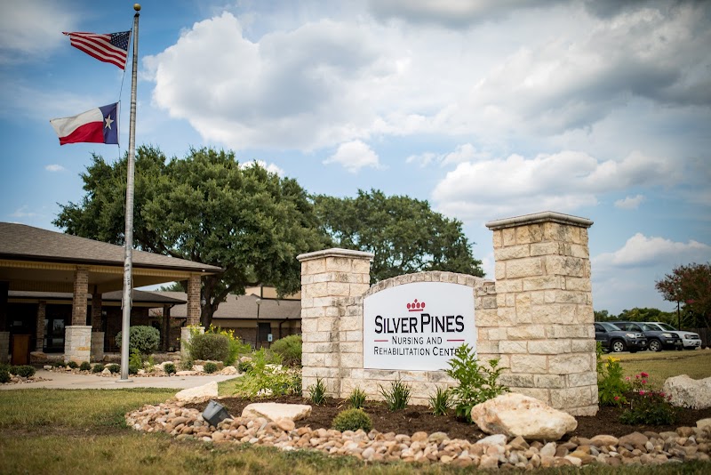 SILVER PINES NURSING AND REHABILITATION CENTER nursing home in BASTROP, TX - Photo 3 of 5