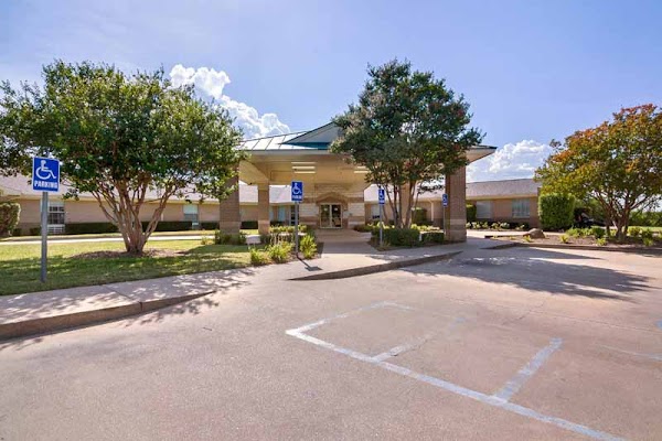 LAKESHORE VILLAGE NURSING AND REHABILITATION nursing home in WACO, TX - Photo 1 of 5