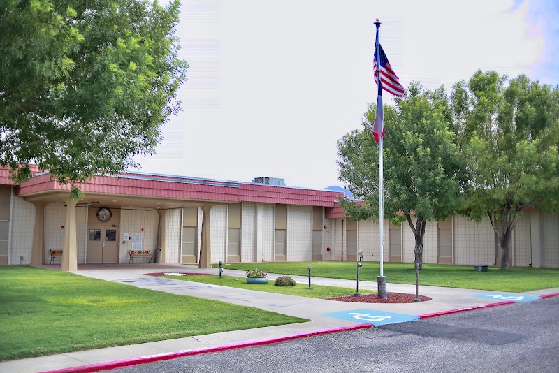 FRANKLIN HEIGHTS NURSING & REHABILITATION nursing home in EL PASO, TX - Photo 3 of 5