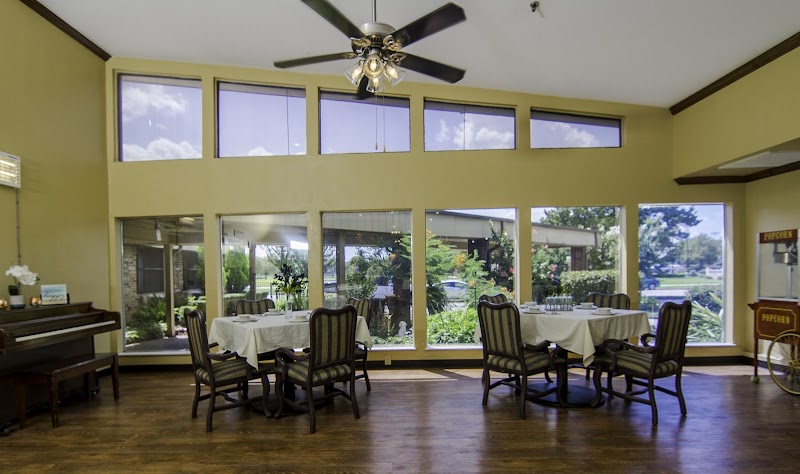 Sugar Land Health Care Center nursing home in Sugar Land, TX - Photo 5 of 5