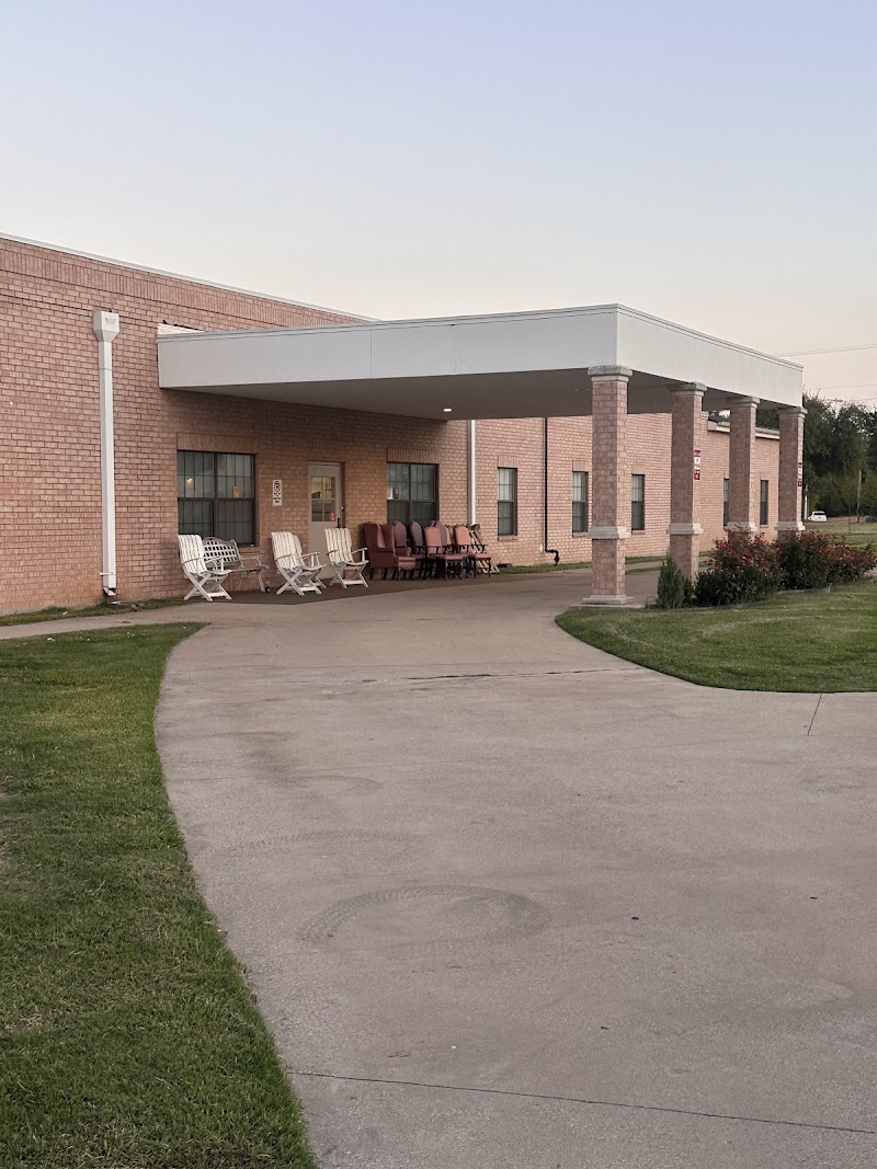HOLLAND LAKE REHABILITATION AND WELLNESS CENTER nursing home in WEATHERFORD, TX - Photo 4 of 10