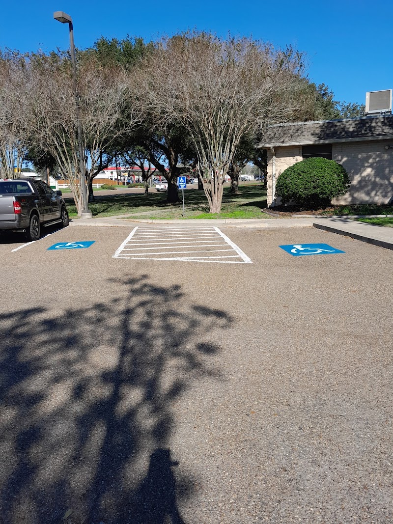 Twin Pines Nursing and Rehabilitation nursing home in Victoria, TX - Photo 5 of 5