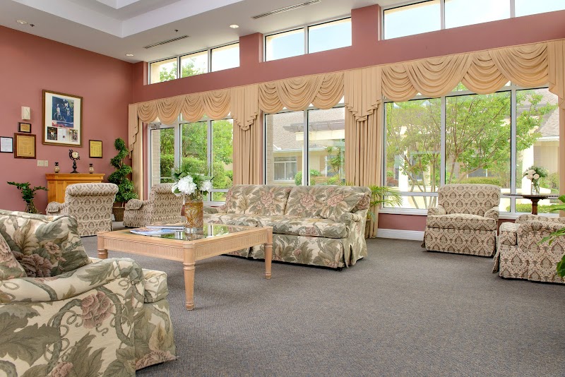 GARDEN TERRACE ALZHEIMER'S CENTER OF EXCELLENCE nursing home in FORT WORTH, TX - Photo 3 of 5
