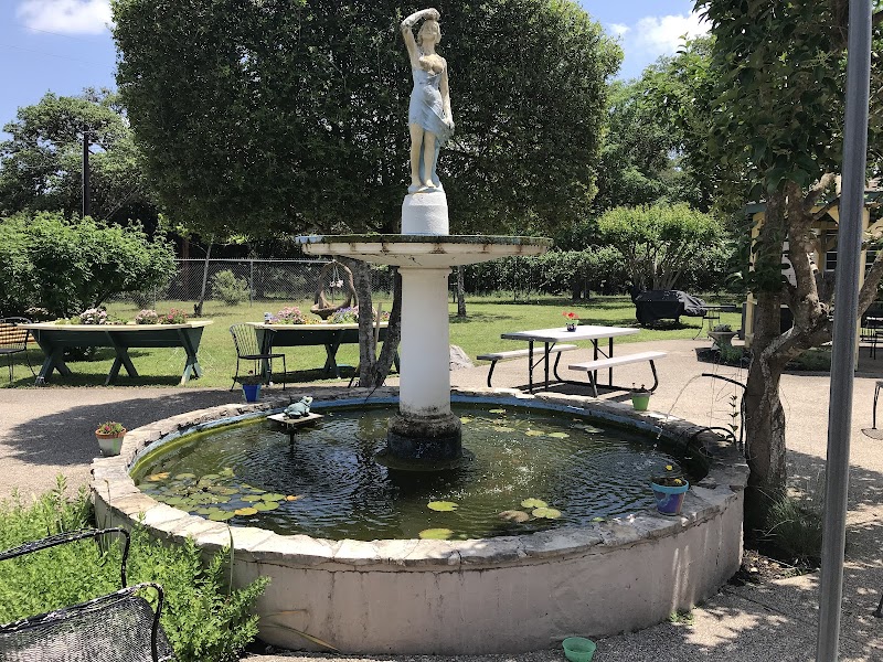 CARE CHOICE OF BOERNE nursing home in BOERNE, TX - Photo 4 of 5