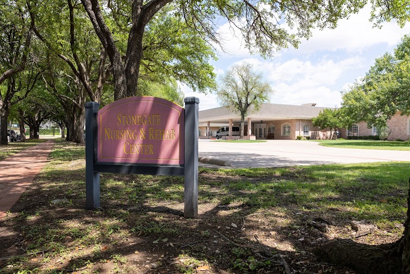 STONEGATE NURSING AND REHABILITATION nursing home in FORT WORTH, TX - Photo 2 of 5